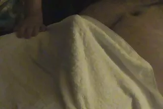 لا يمكن أن يفوتك بعقب يريد بعض creampies. سكس عربي مع كلاب