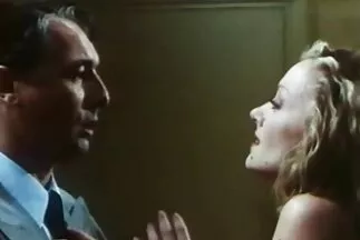 اختراق في ثقب تنزيل سكسي عربي الشوكولاته.
