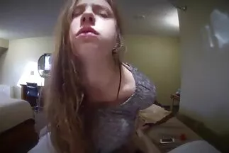 STEPMOM لا تمانع في سكسي عربي مترجم التحقق من كل صديق جديد